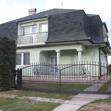 Orwa apartmanok - Cédrus köz Zalakaros Bagian luar foto